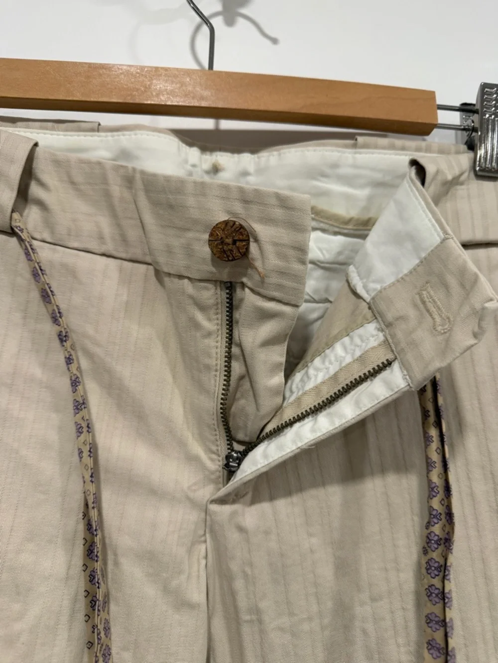 Y2K GAPstretch, Beige Stretch Ankle Wide Leg Chino with flowered tie belt - Picture 6 of 11